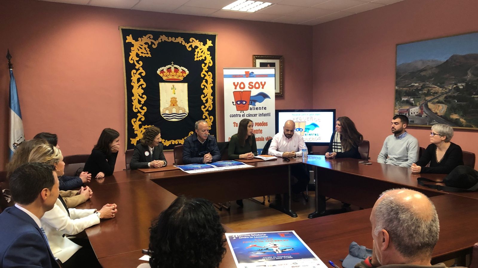 Reunión con los componentes de la asociación Pequeños Guerreros con V de Valientes.
