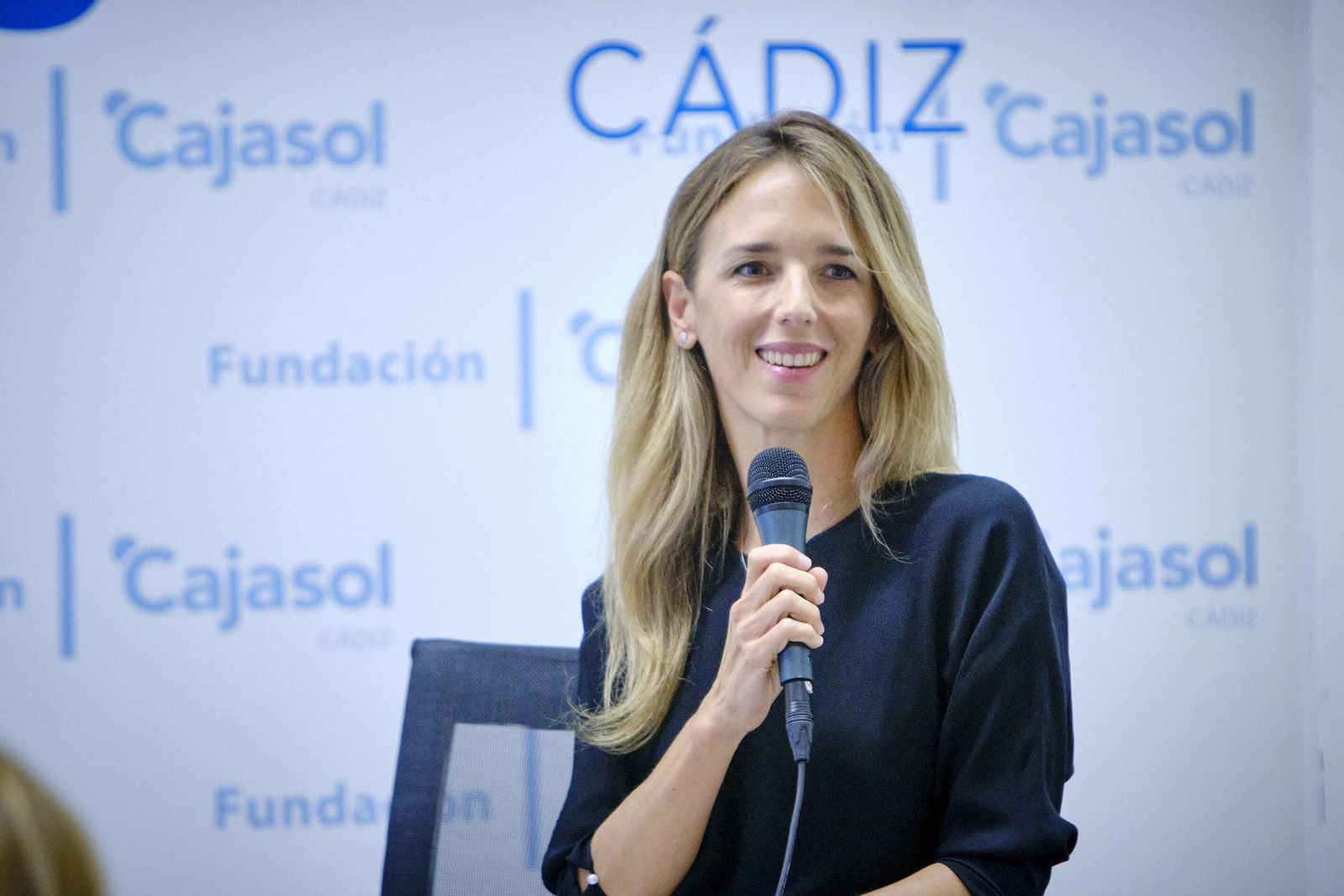 Cayetana Álvarez de Toledo, en la sede de la Fundación Cajasol.