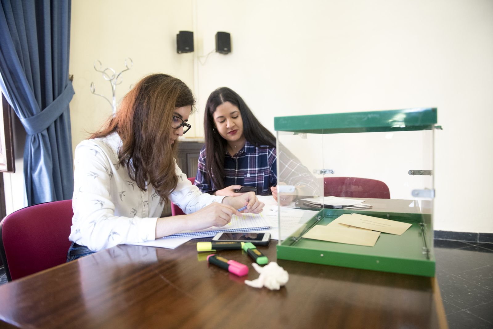 Las mejores imágenes de las elecciones en la UGR