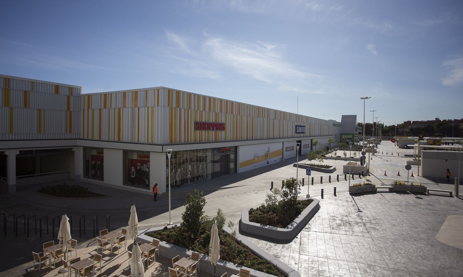 Las imágenes del espacio comercial Way Dos Hermanas