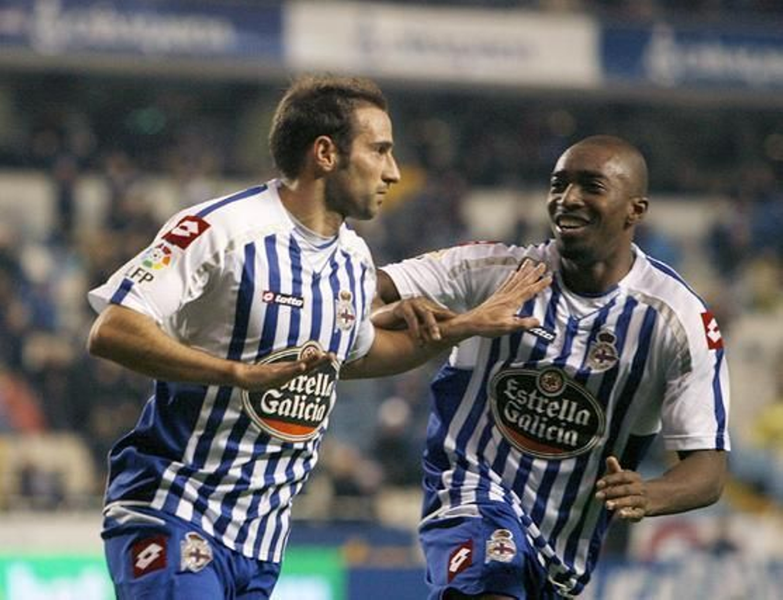 El Málaga se lleva un castigo severo de Riazor (3-0). El equipo blanquiazul se fue al descanso con dos goles en contra y no pudo reconducir el partido en el segundo tiempo.