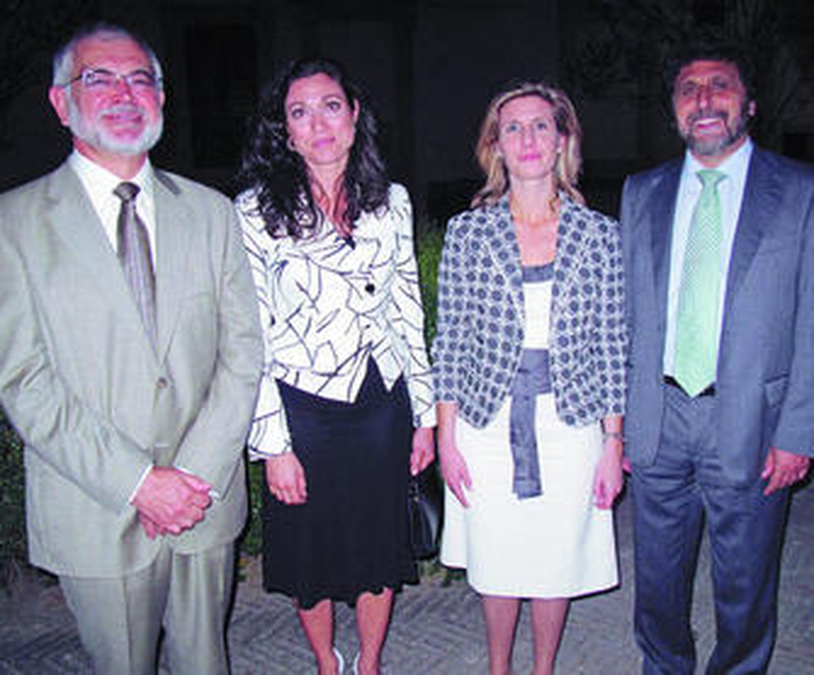 Diego Cruz Rivero, Manuel Dorado Muñoz, Tíscar Carriazo y Lucía Alvarado Herrera, del comité organizador del congreso.