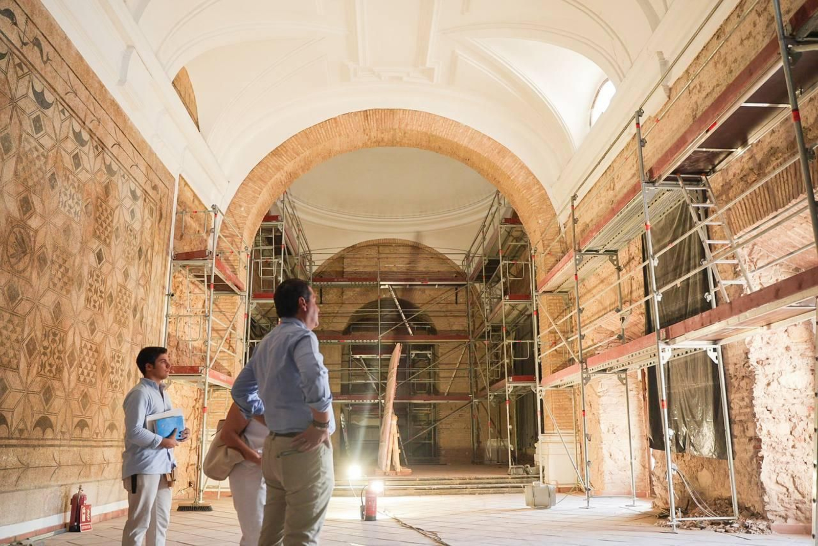 El alcalde de Córdoba, José María Bellido, visita las obras