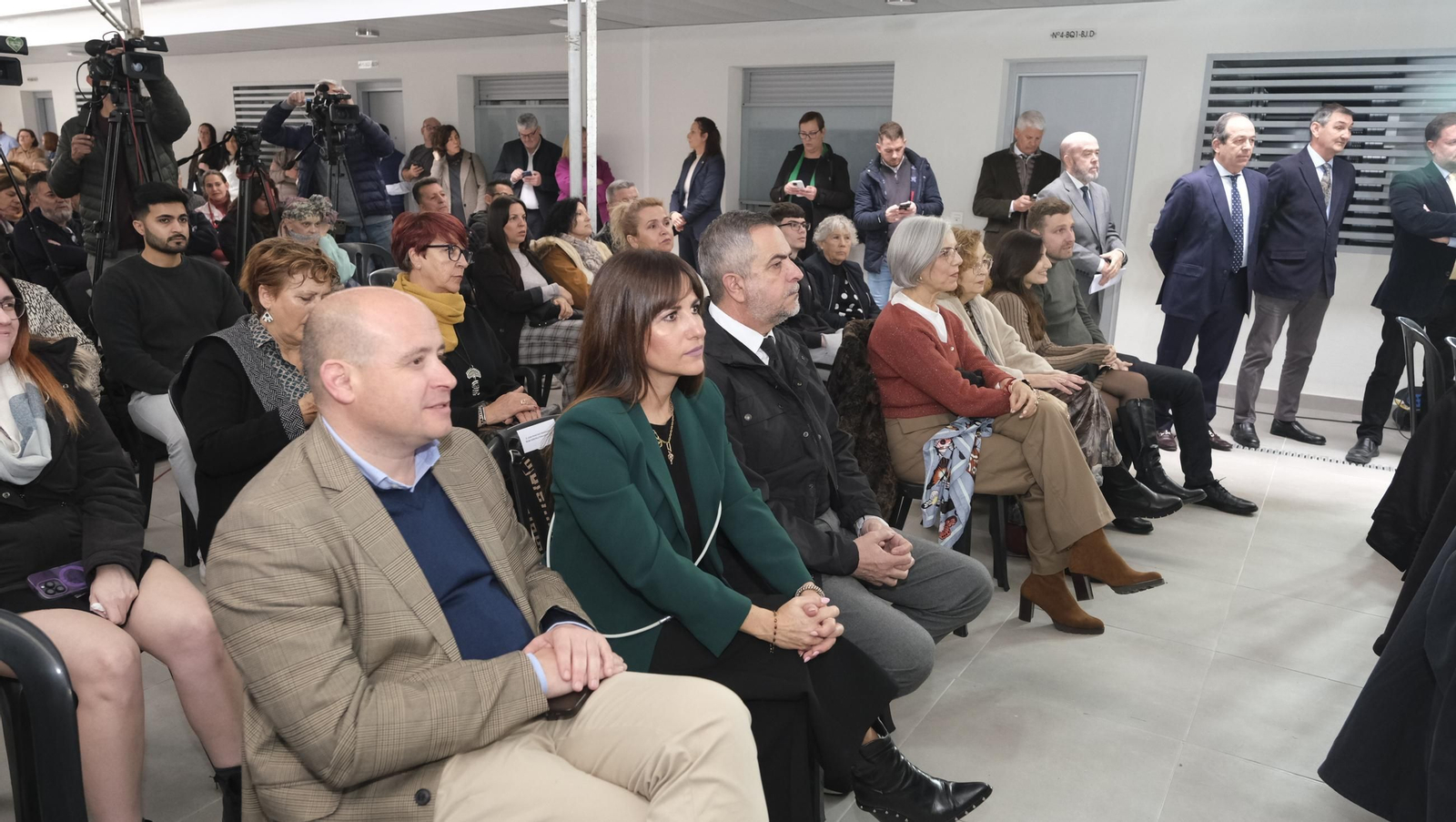 Las imágenes de la entrega de viviendas de VPO en Costacabana