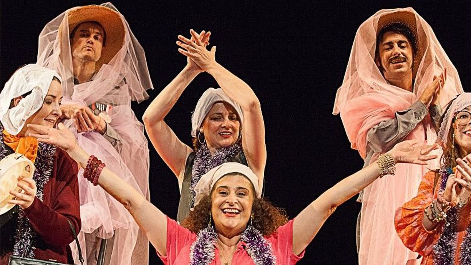 Reparto de 'Las bingueras de Eurípides'.