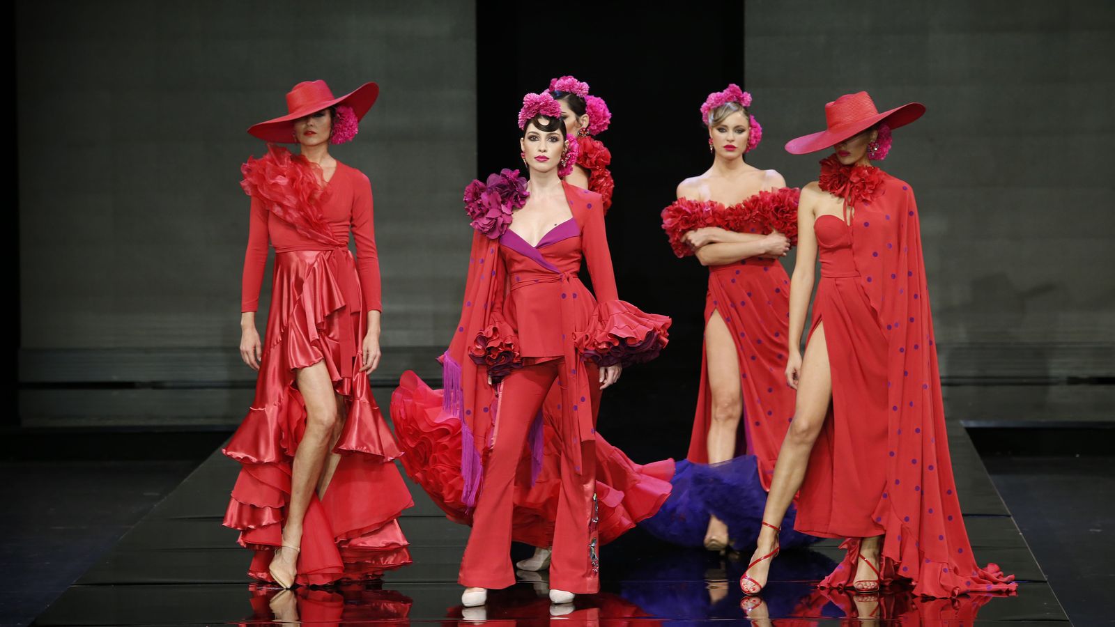 Verónica de la Vega presenta su colección de flamenca en SIMOF 2020, estas son las fotos