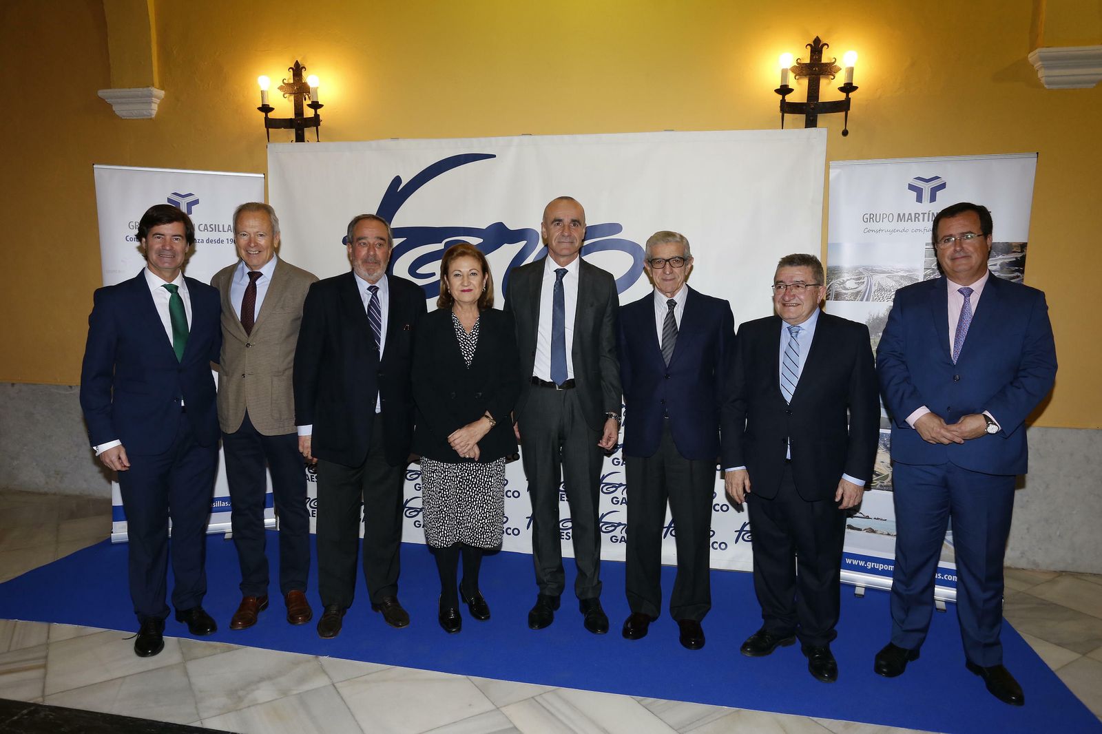 Foto de familia antes de iniciarse el Foro Gaesco, donde intervino el concejal Antonio Muñoz.