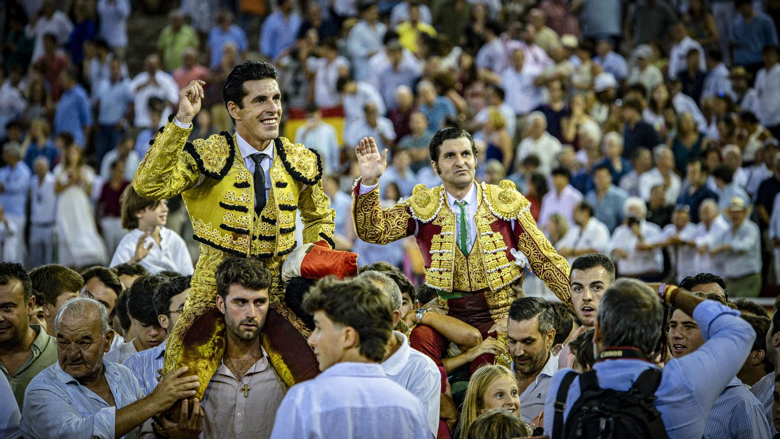 Las imágenes de la corrida de toros en El Puerto: Morante, Talavante y Juan Ortega