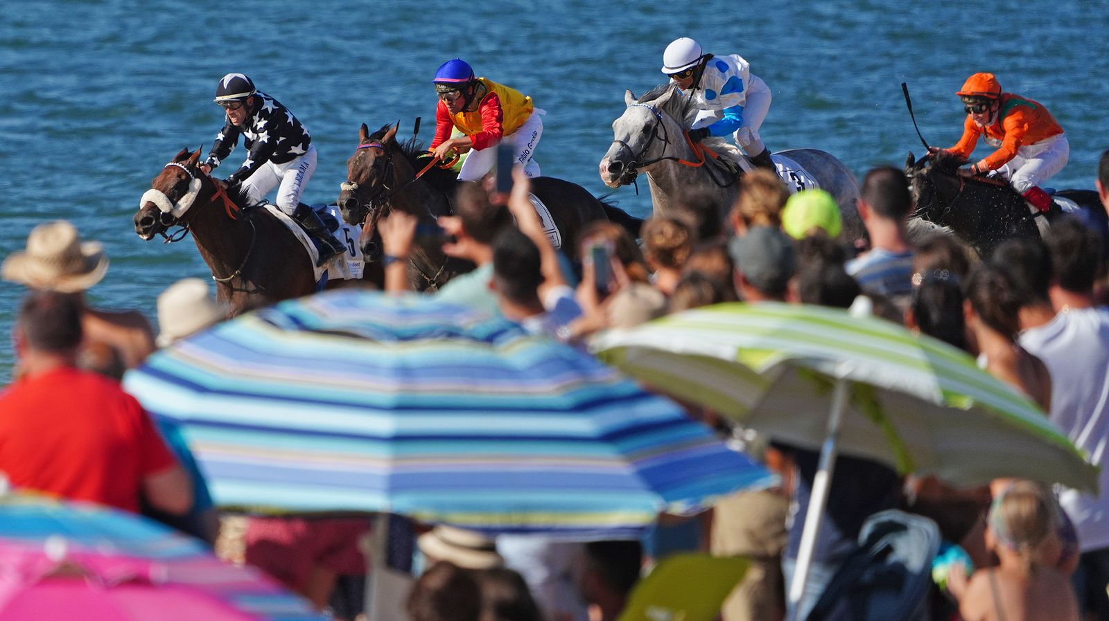 Imágenes del último día de las Carreras de Caballos de Sanlúcar 2022