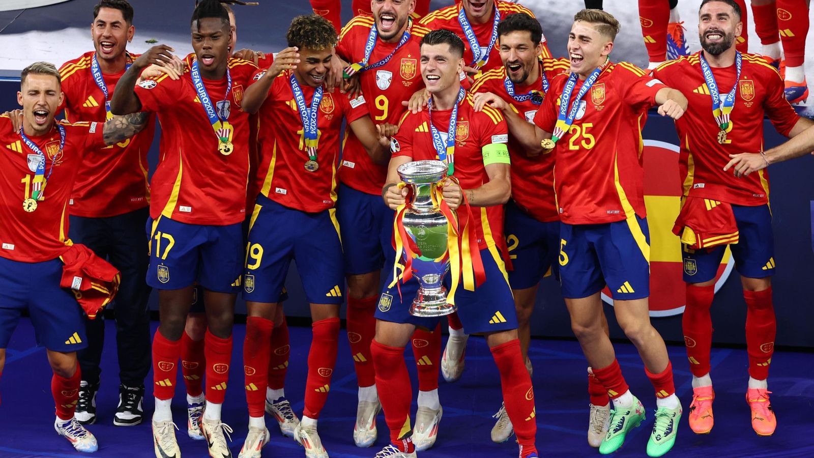 Las mejores fotos del título de España ante Inglaterra