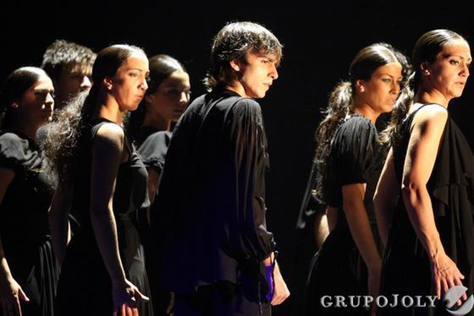 La bailaora cosechó un rotundo éxito con su espectáculo 'La Pepa', inspirado en la Constitución de 1812.

Foto: Paco Guerrero