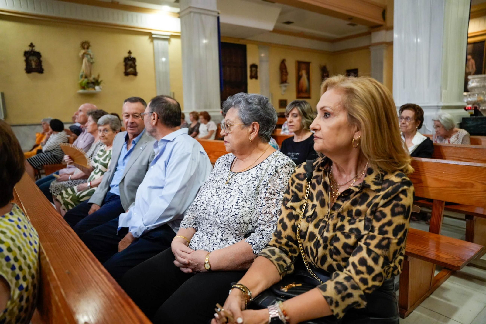 Las imágenes del la misa en Macael ofrecida por los niños y familias
