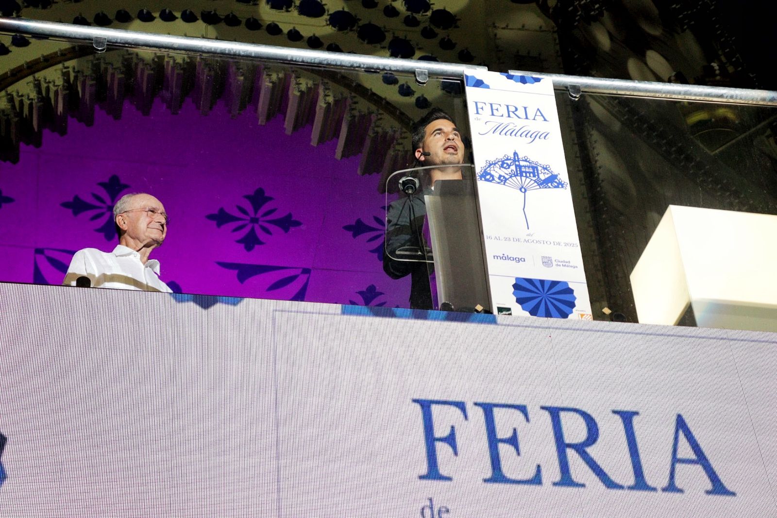 El pregón de Javier Castillo en la Feria de Málaga, en imágenes
