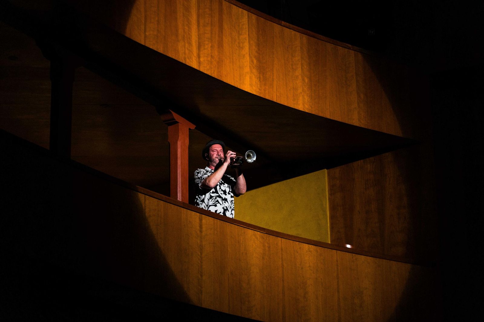 Espectacular concierto de Depedro en el Teatro de las Cortes de San Fernando