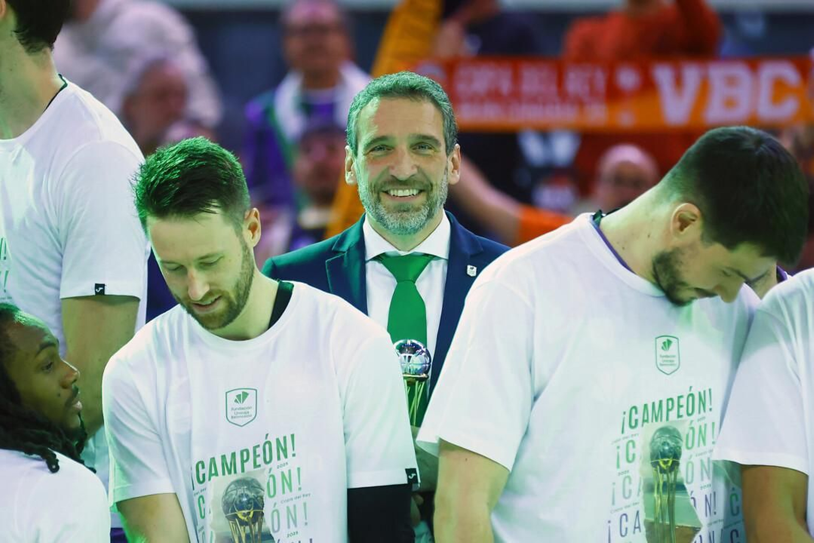 El Unicaja, campeón de Copa: Todas las imágenes del partido, la fiesta y la llegada a Málaga
