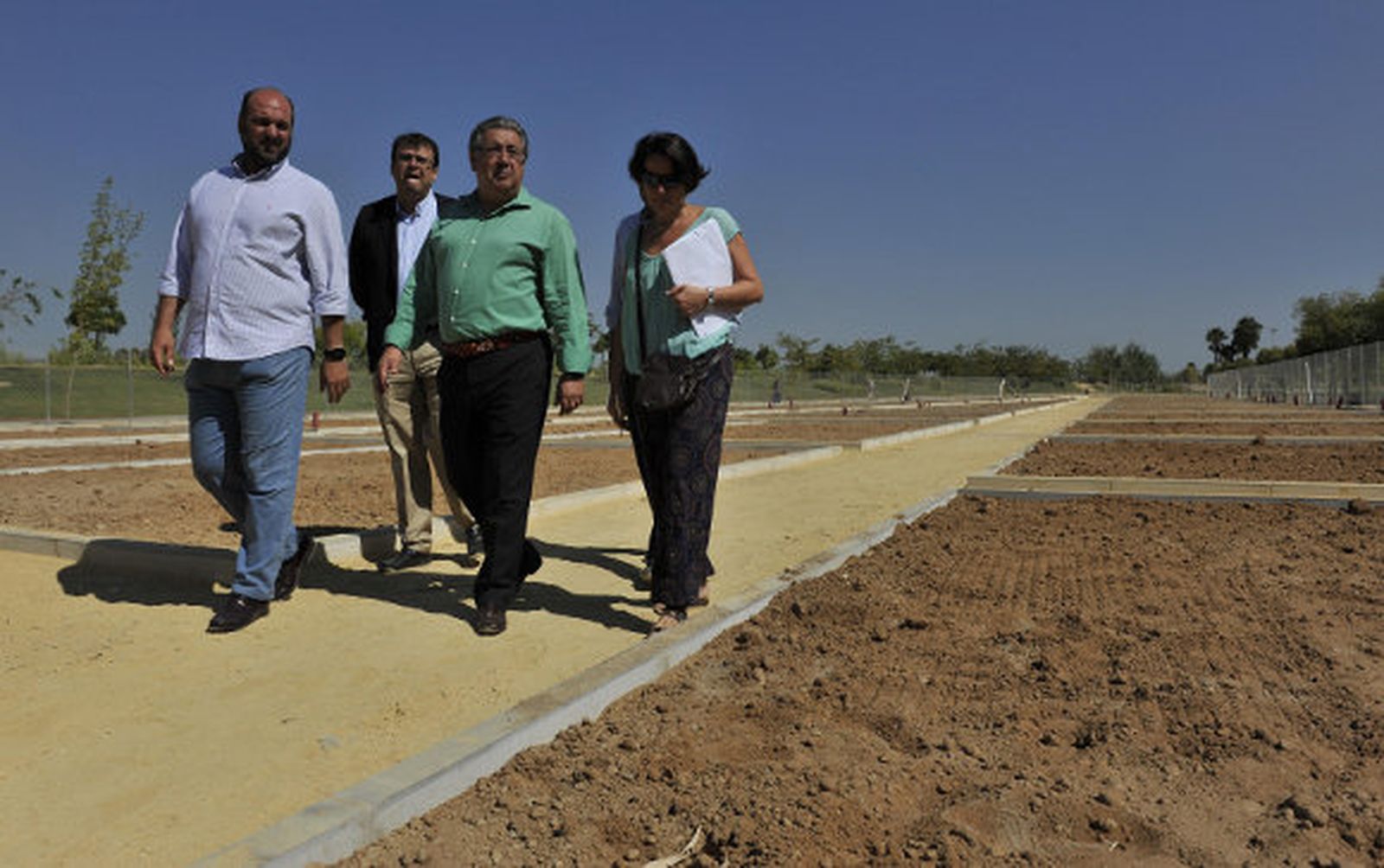 Huertos, juegos, carpas y un bar para la Vega de Triana