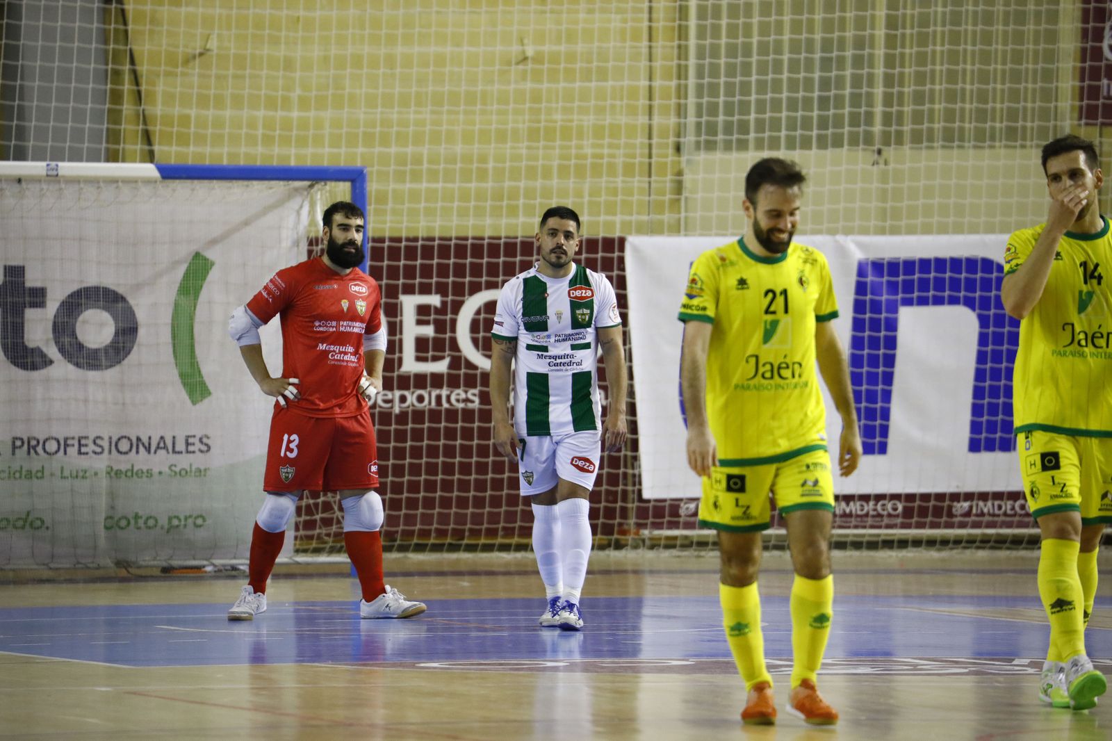 La derrota del Córdoba Futsal ante el Jaén Paraíso Interior, en imágenes