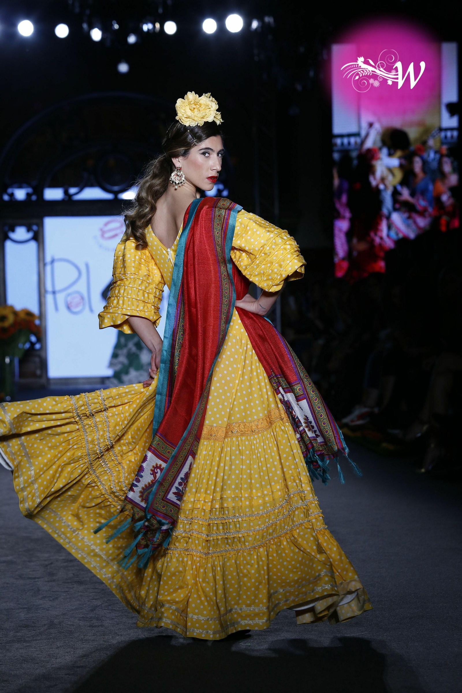 Pol Núñez celebra su 25 aniversario en We Love Flamenco 2020, todas las fotos del desfile Pol Núñez celebra su 25 aniversario en We Love Flamenco 2020, todas las fotos del desfile