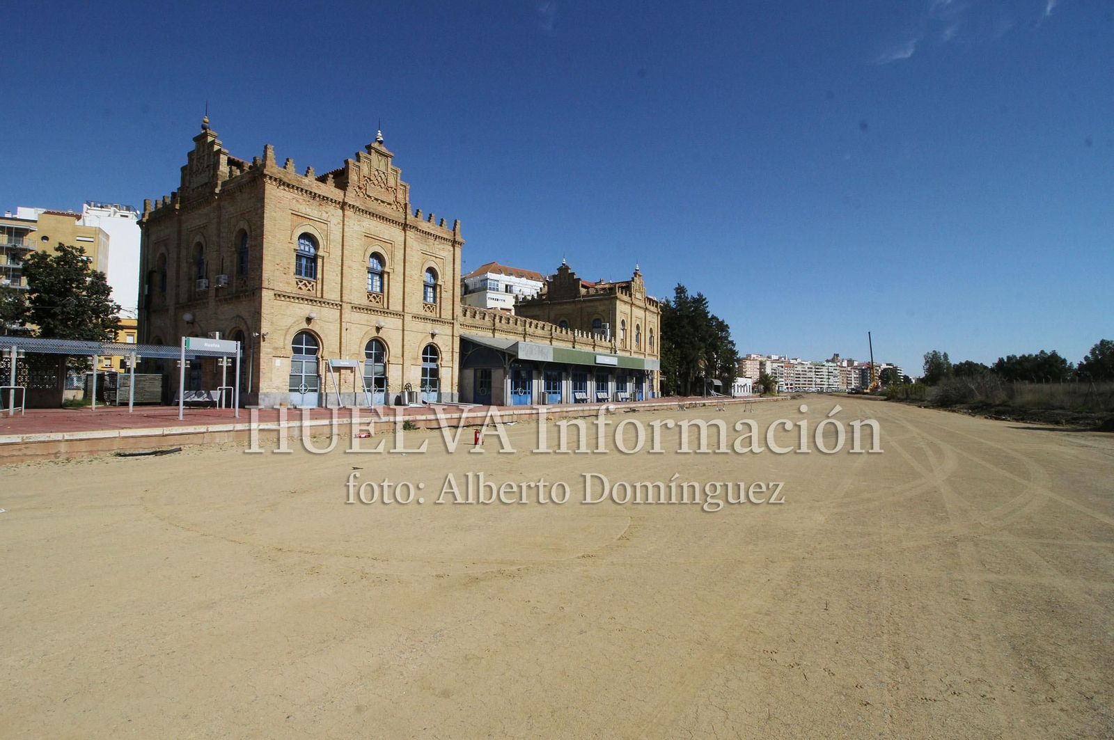 Imágenes del estado actual de la antigua Estación de Tren de Huelva