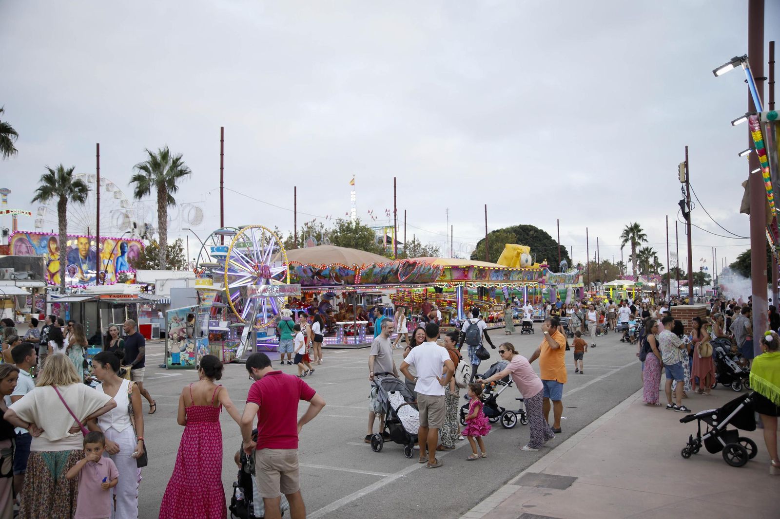 Las imágenes del lunes en la Feria de Almería sin ruidos