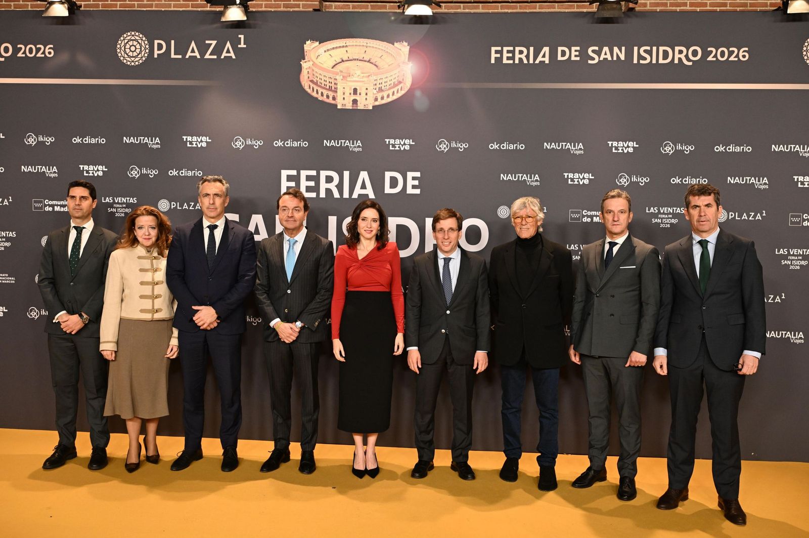 La presidenta de la Comunidad de Madrid, Isabel Díaz Ayuso, y el alcalde de la capital, José Luis Martínez-Almeida, asistieron a la gala de presentación de la feria de San Isidro.