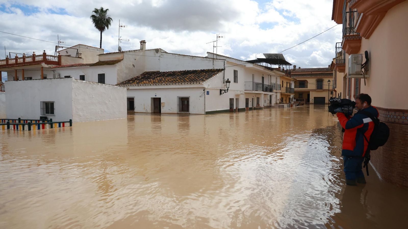 La barriada malagueña de Doña Ana, anegada.