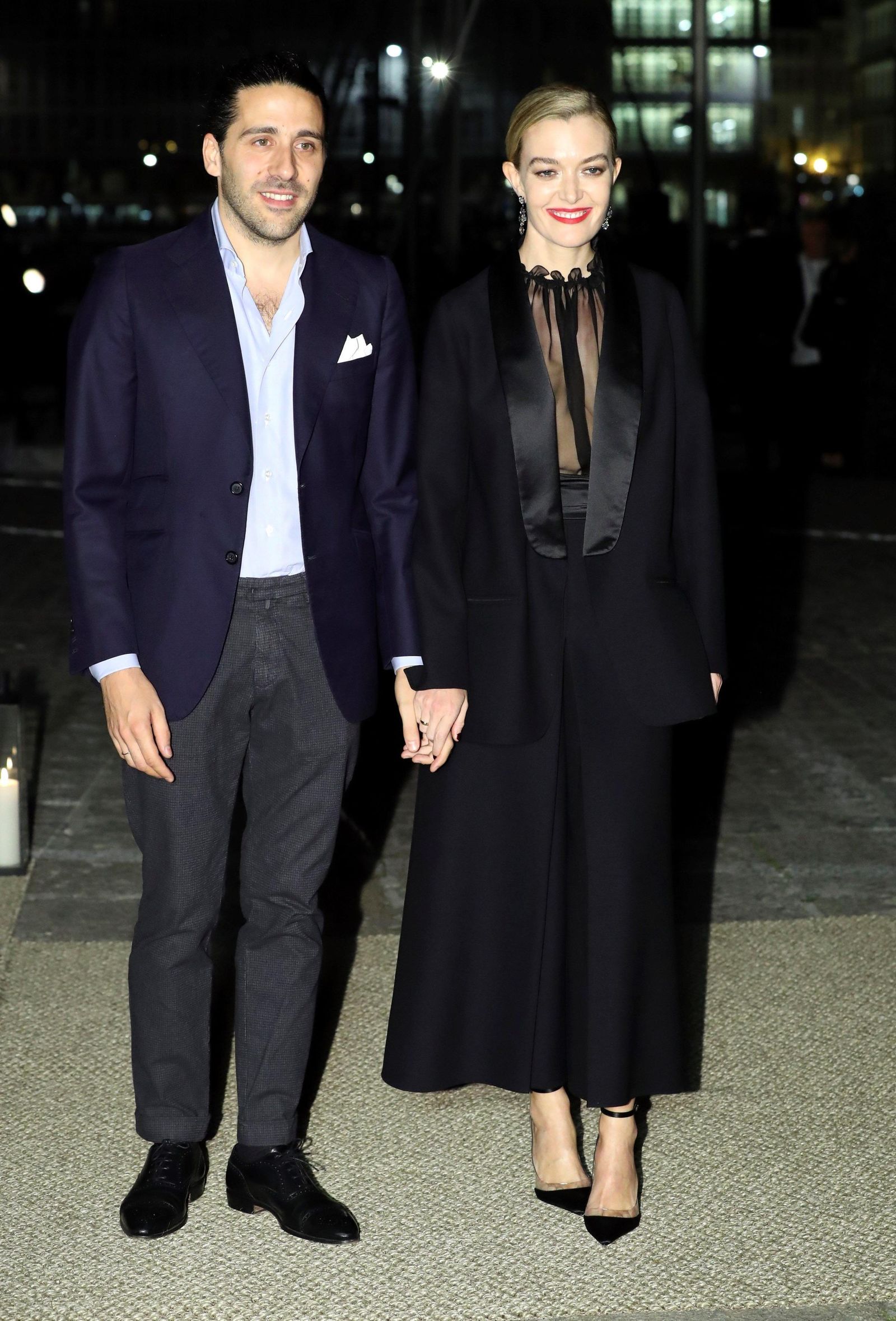 Carlos Torretta y Marta Ortega a su llegada a la fiesta nupcial