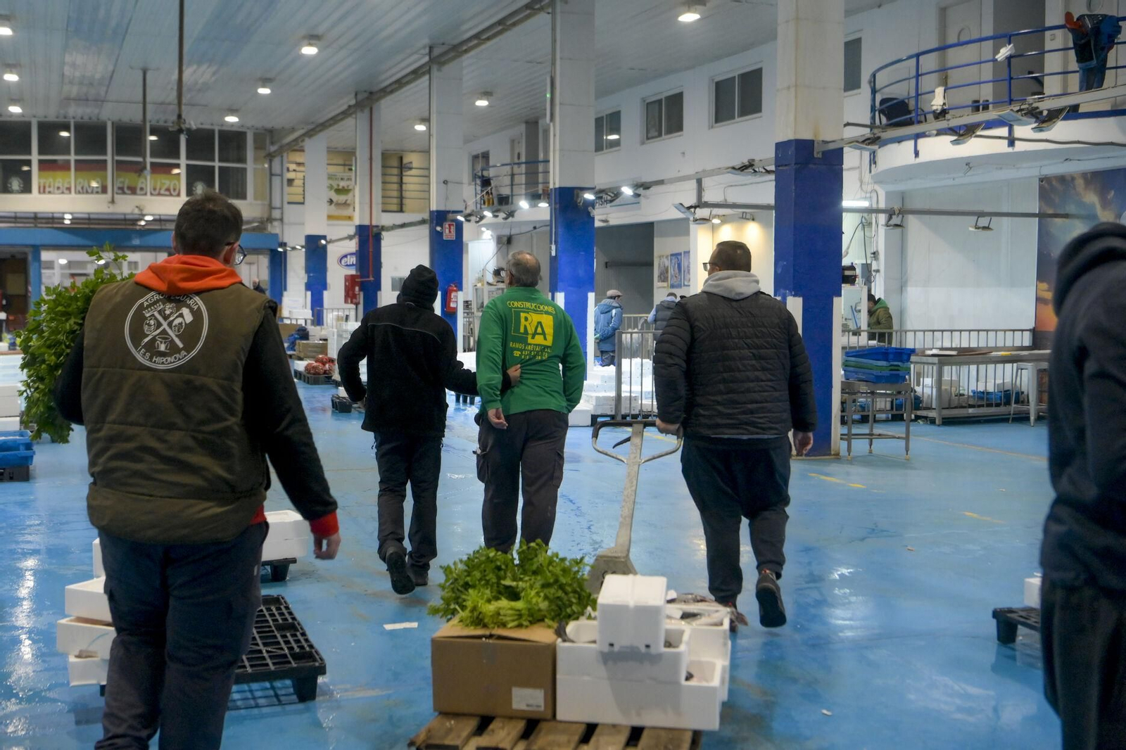 Todas las imágenes del kilómetro 0  de las cenas de Navidad en Granada