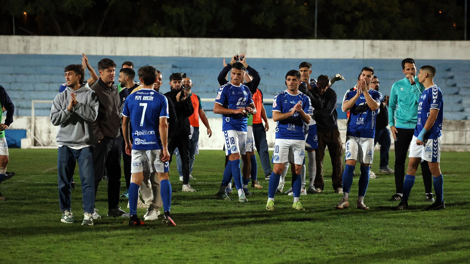 Imágenes del Xerez DFC contra la Deportiva Minerva en el Pedro Garrido de Jerez