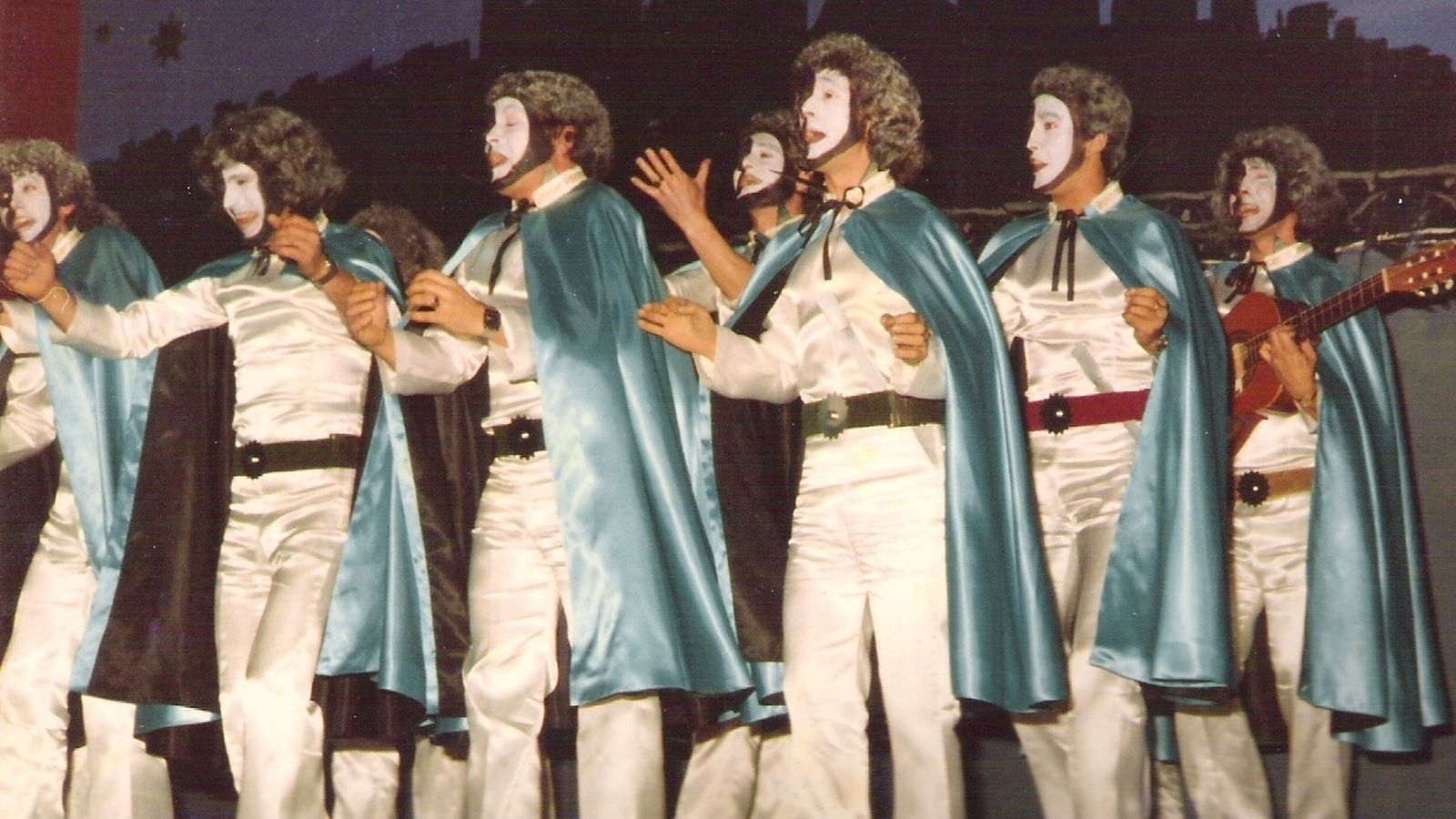 Comparsa 'Luceros del alba', de 1980.