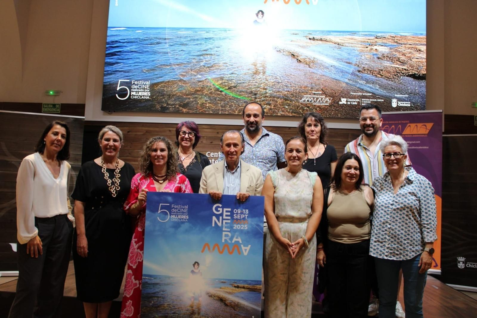 Participantes en la presentación de esta actividad.