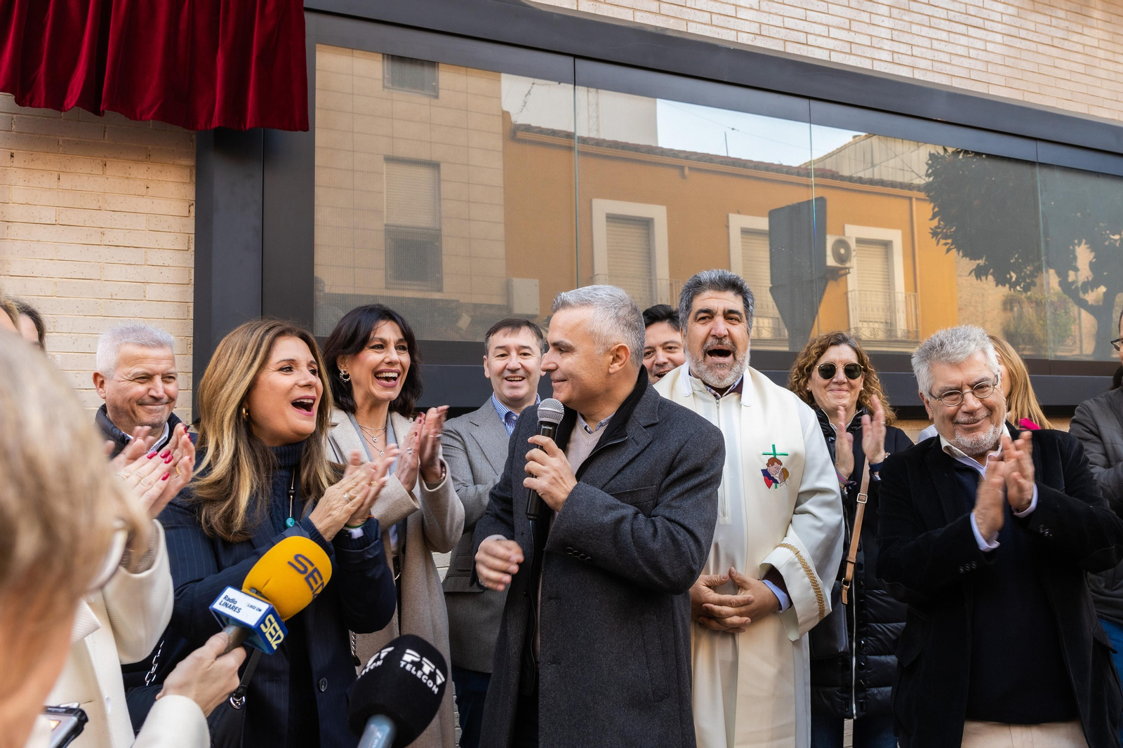 Precesión e inauguración calle 'Salesianos'