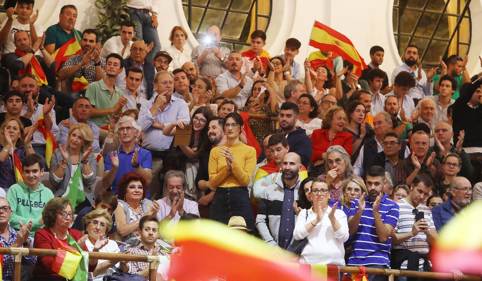 El mitín de Vox en la Real Escuela de Jerez, en imágenes El mitín de Vox en la Real Escuela de Jerez, en imágenes