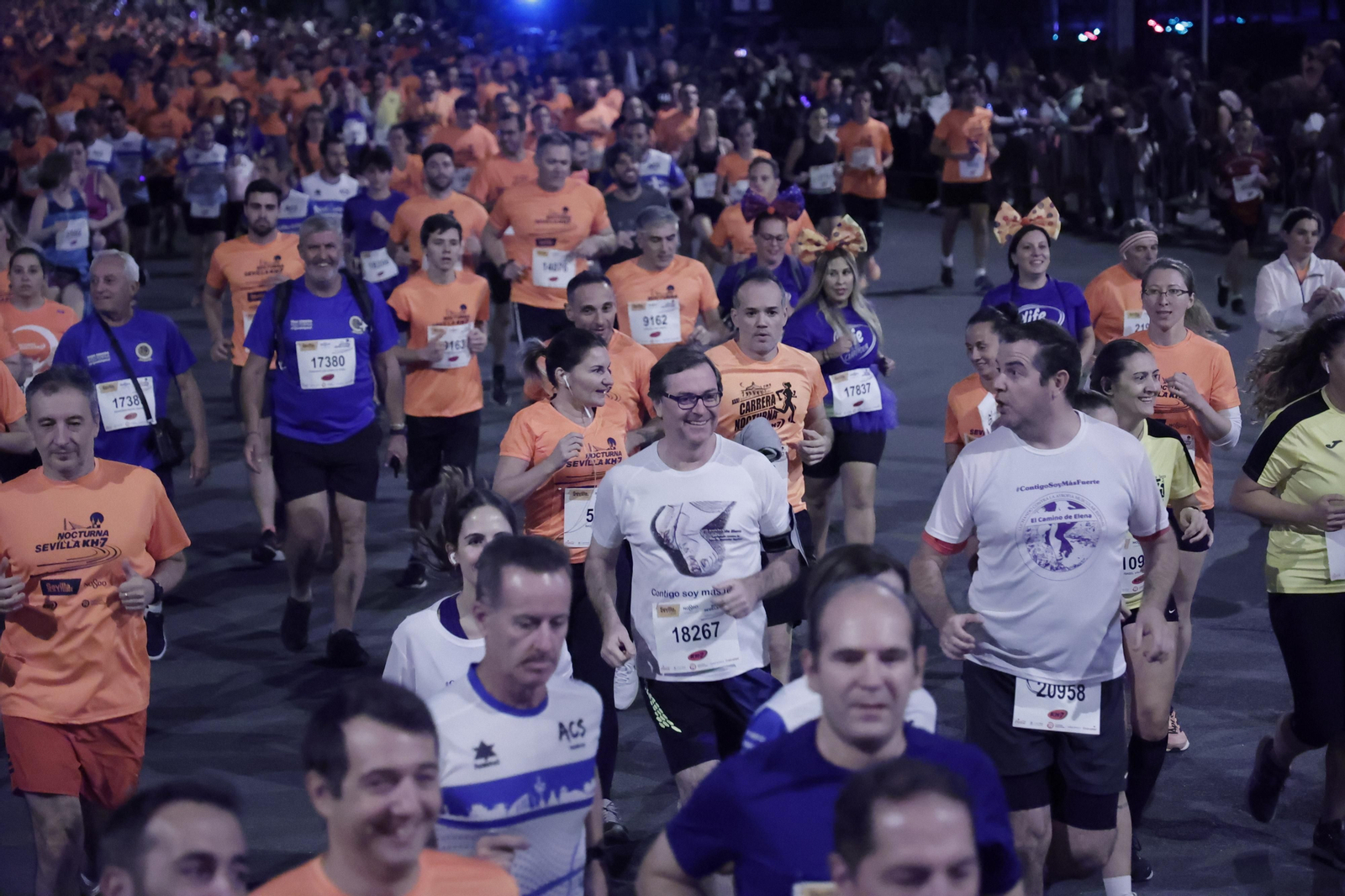 Búscate en la Carrera Nocturna de Sevilla (4)