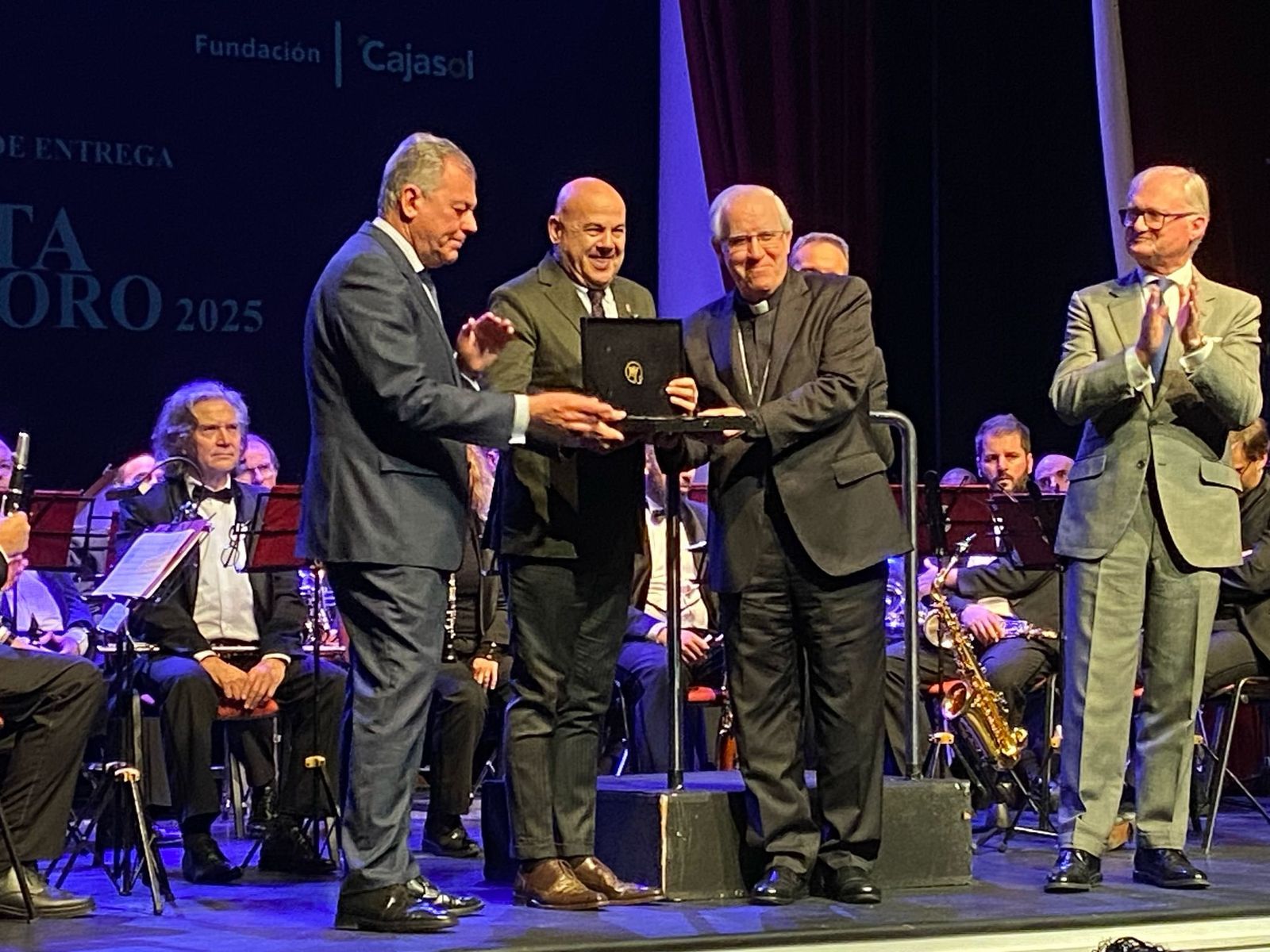 Acto de entrega de la Saeta a Paquili en un acto de esta noche