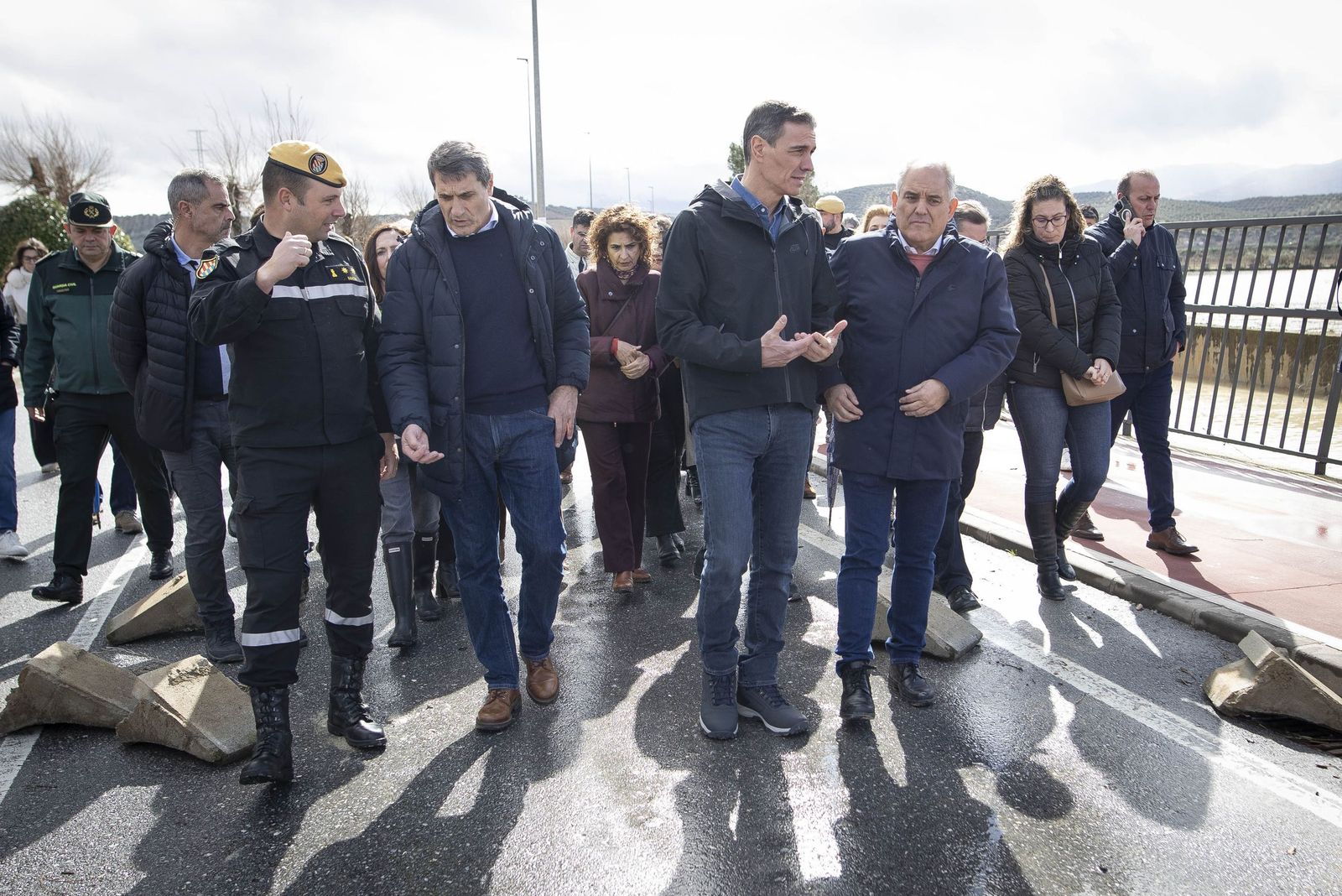 Fotos: Pedro Sánchez visita Huétor Tájar para comprobar los daños de la borrasca Leonardo