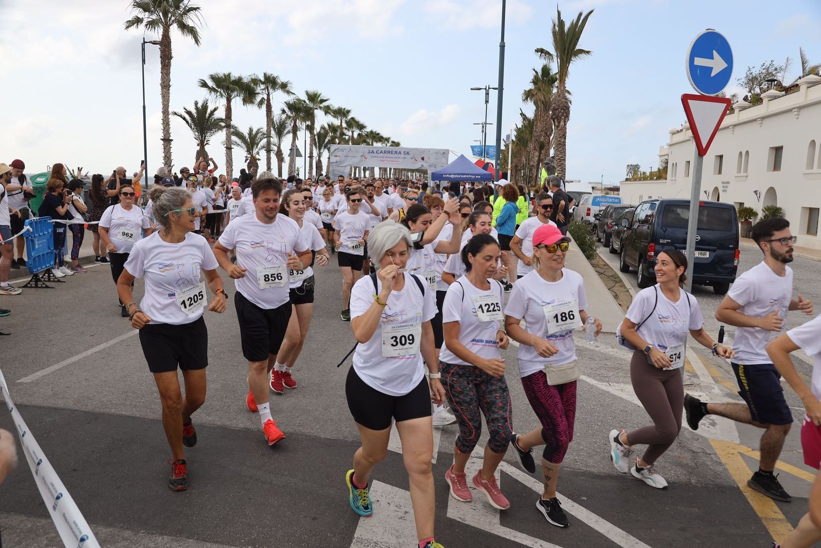 Las fotos de la 3ª carrera solidaria Memorial Vicente Granados en Málaga