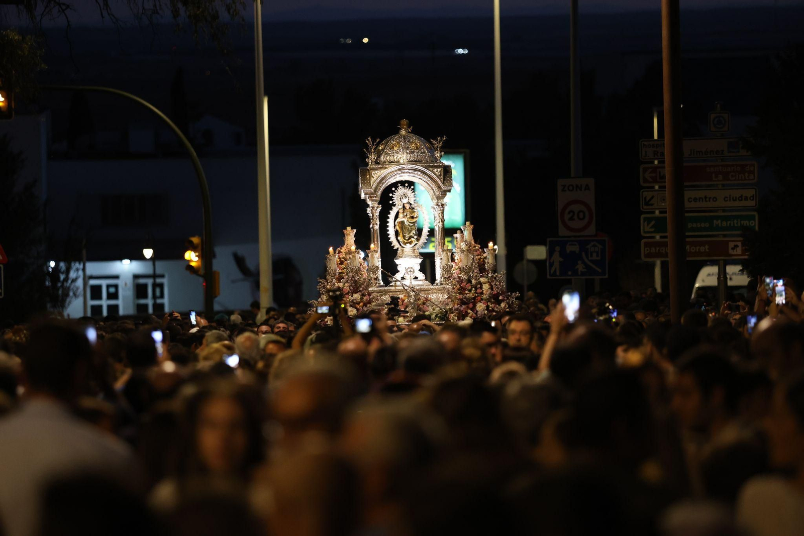 Imágenes de la procesión de la Virgen de la Cinta