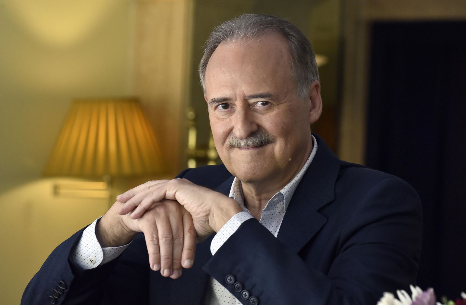 "Si no es por el rey Pedro III, igual ahora todos hablábamos francés"