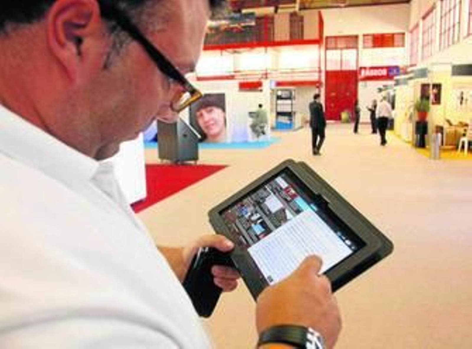 Algunos aluden a la escasa calidad científica de muchos contenidos virales de la red.