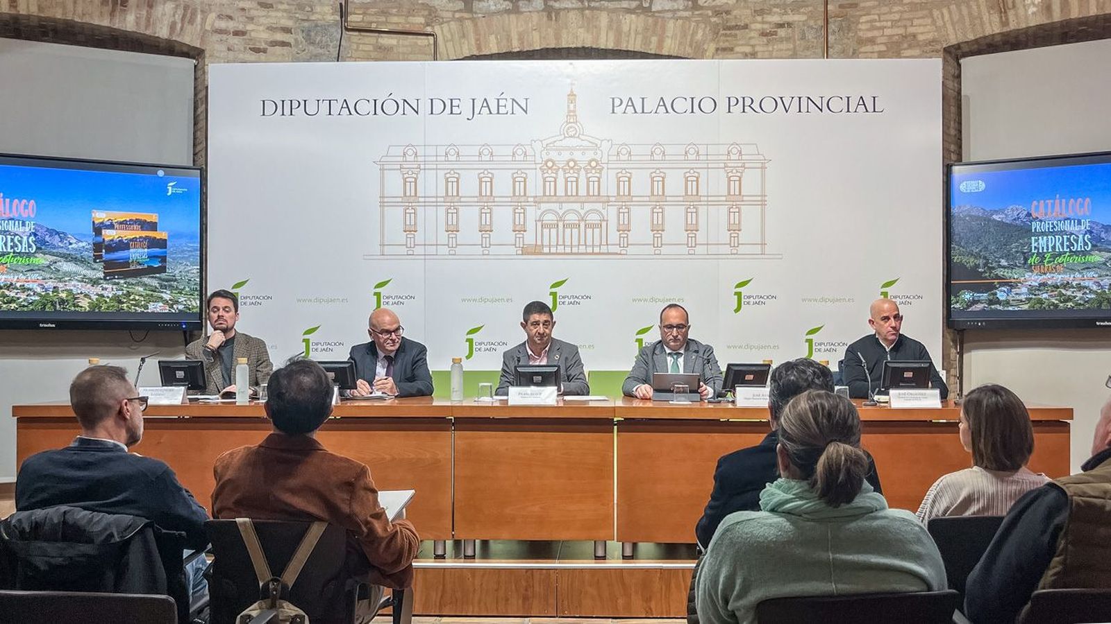 Francisco Javier Lozano, Manuel Fernández, Francisco Reyes, José Ayala y José Ordóñez en la presentación del catálogo.
