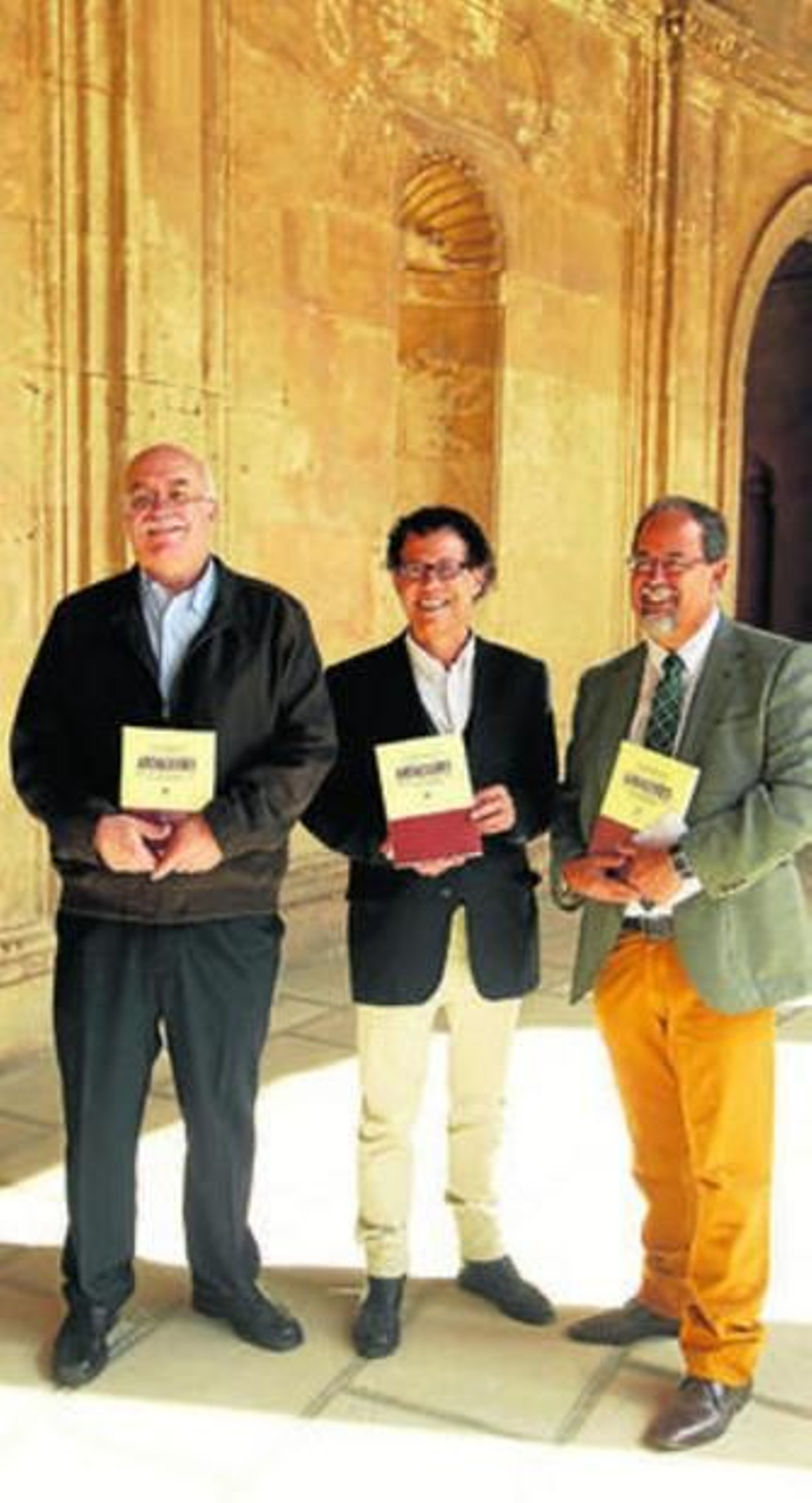 Presentación del libro en el Palacio de Carlos V. Presentación del libro en el Palacio de Carlos V.