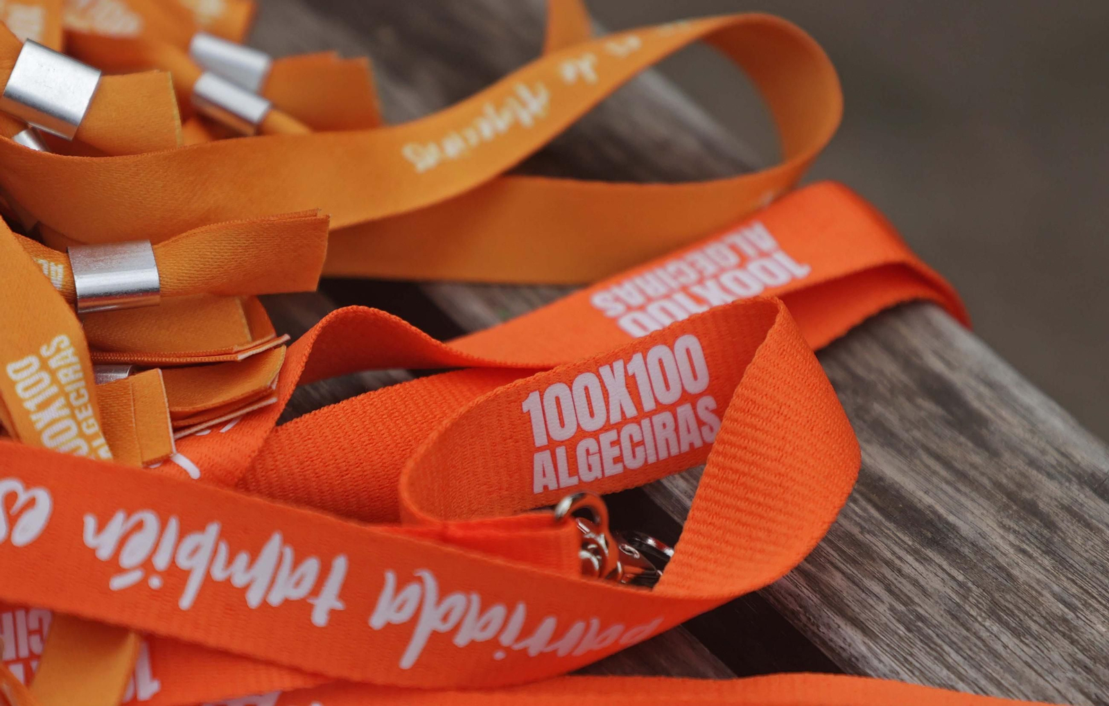 Caras conocidas en la convivencia de Algeciras 100x100, en imágenes