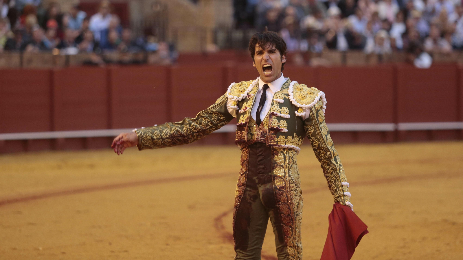 Las imágenes de la corrida mixta en la Maestranza