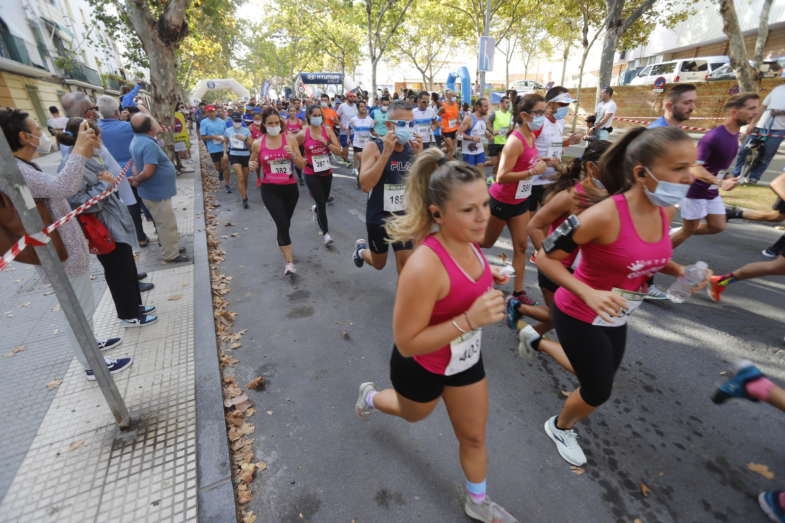 Las imágenes de la vuelta a Huelva de atletismo