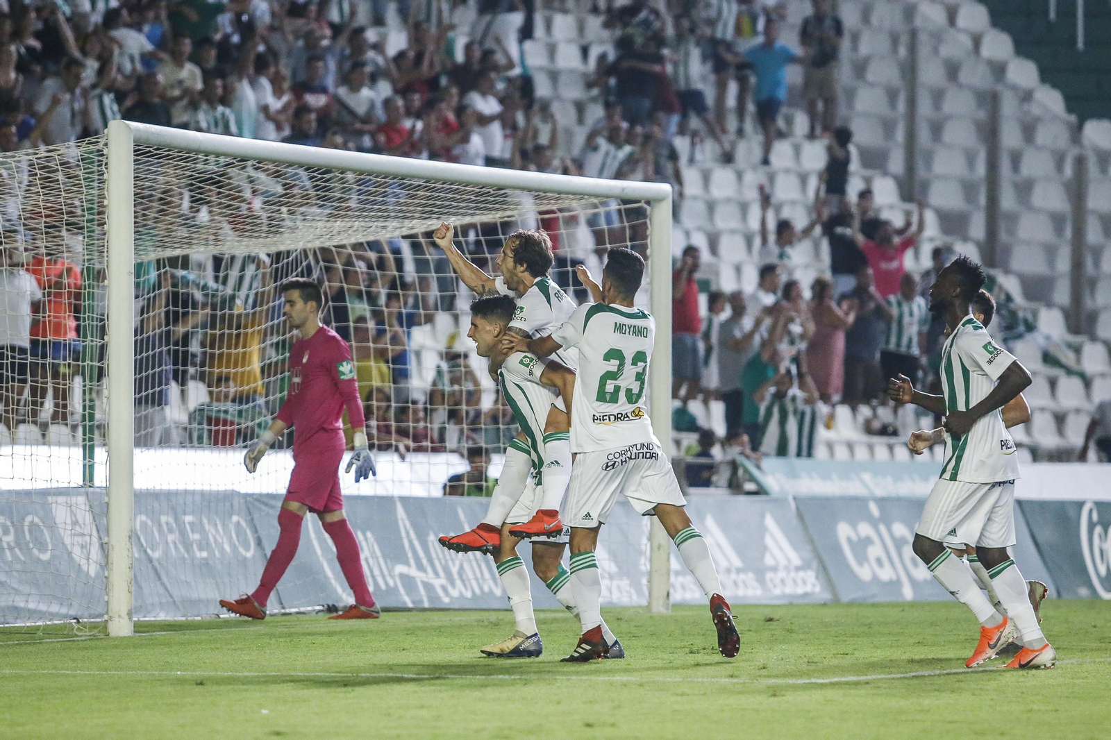 Las imágenes del Córdoba CF-Recreativo Granada