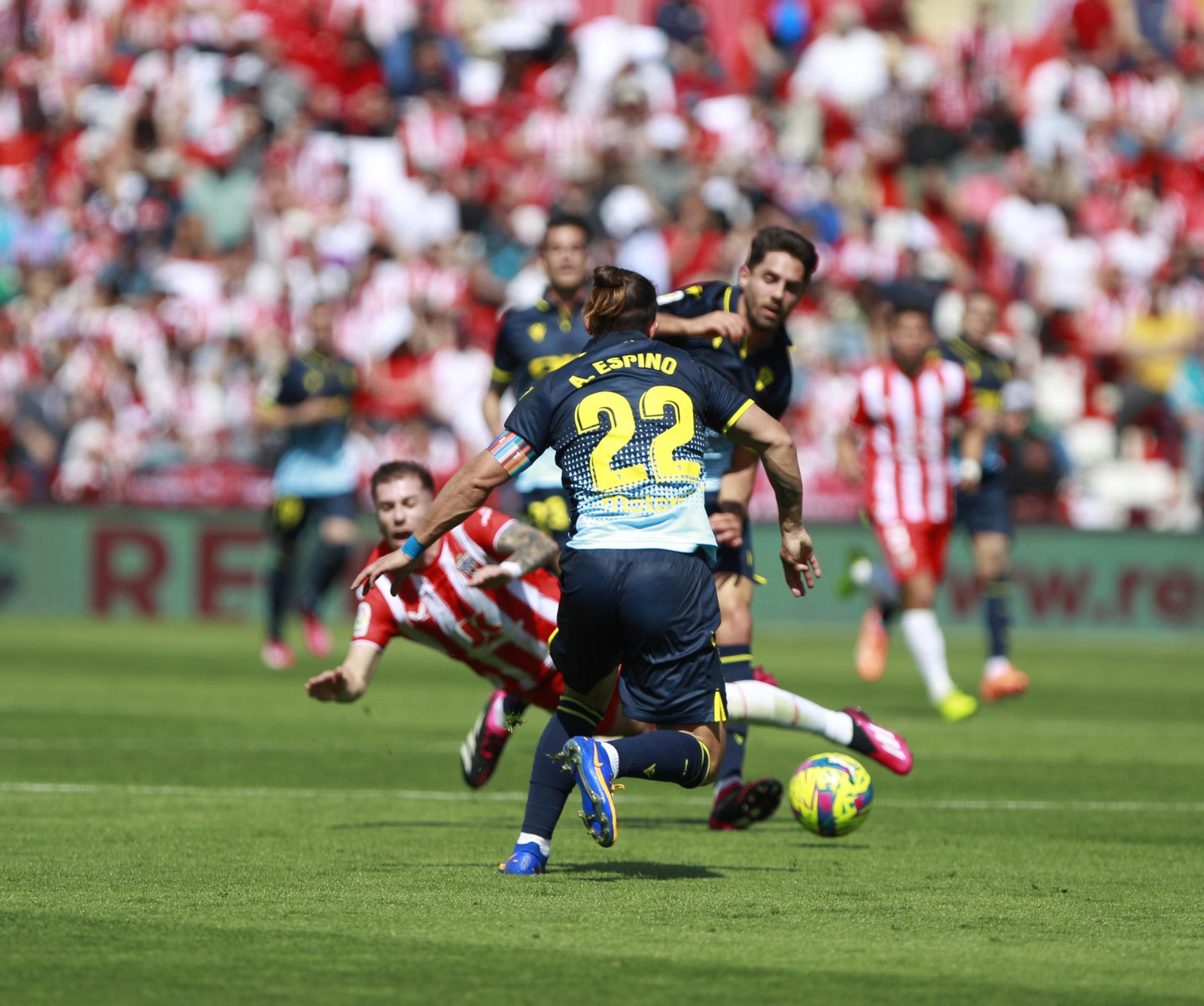 Imágenes del partido de la Liga Santander U.D. Almería-Cádiz C.F.