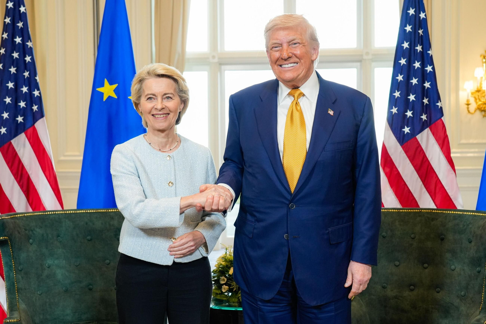 Ursula von der Leyen y Donald Trump, tras cerrar el acuerdo sobre aranceles.