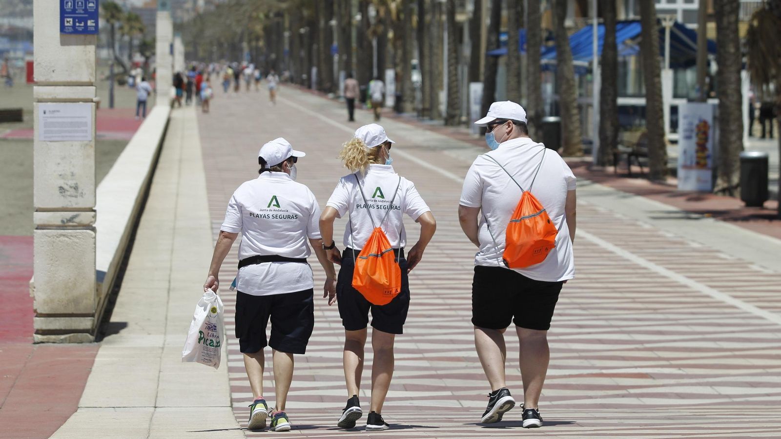 'Patrullando' el Paseo Marítimo de la capital.