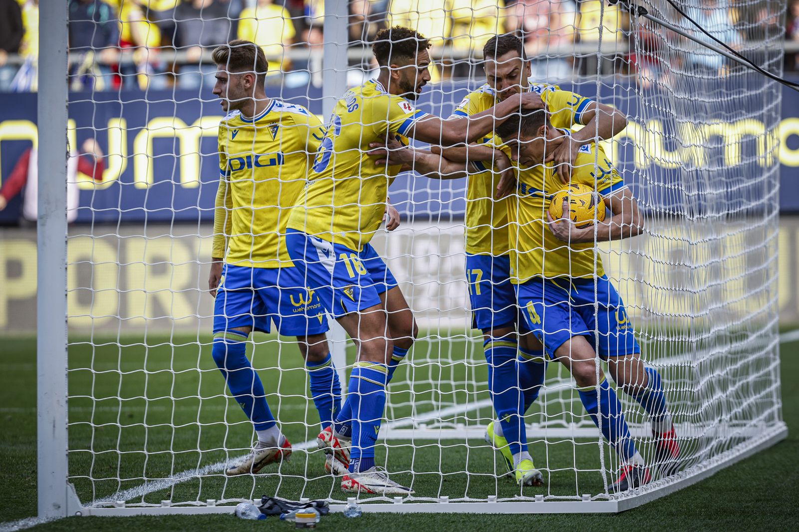 Partido de fútbol Cádiz CF - Valencia CF